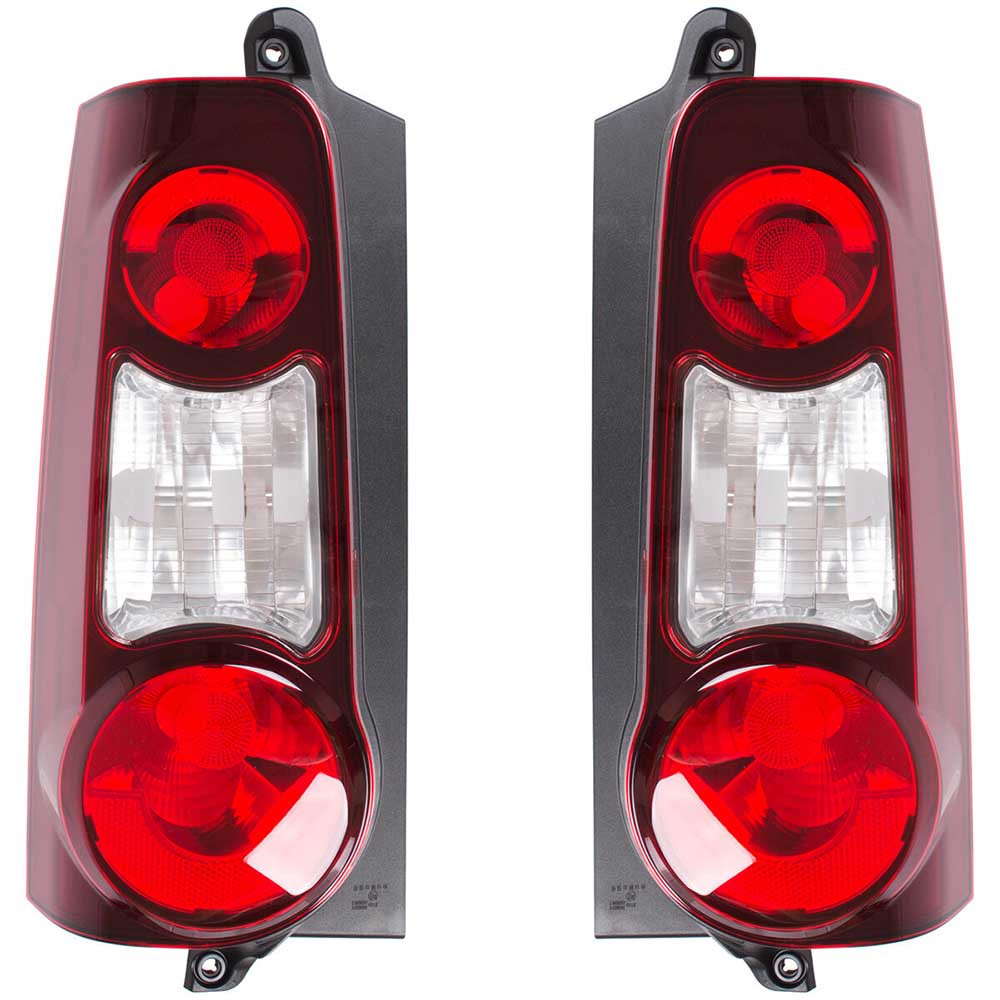 Peugeot Partner III FL hátsólámpa (szett) 2012-2019
