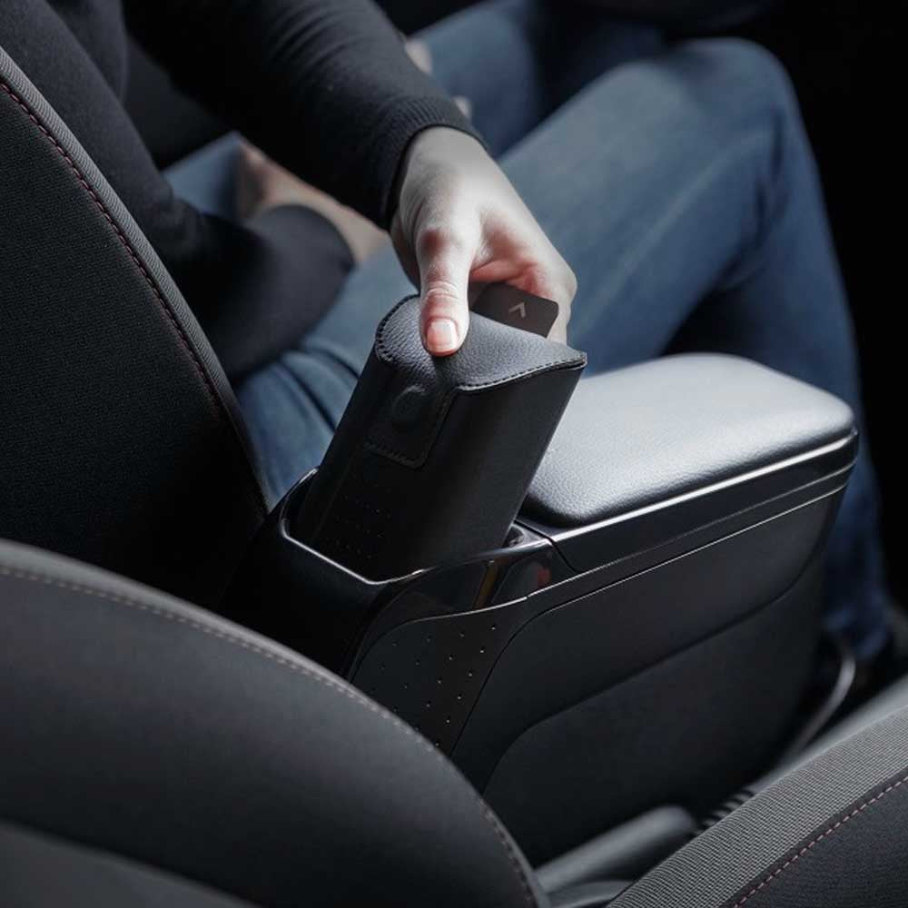 Smart Fortwo Armster 2 kartámasz fekete színben, praktikus hordozható táskával 2014-