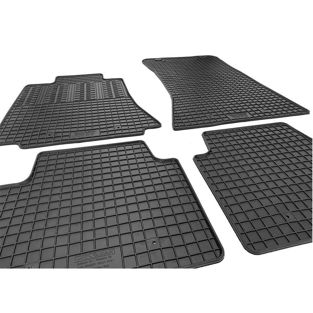 Alfa Romeo Giulia gumiszőnyeg 2015-