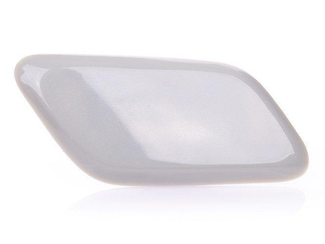 Toyota Avensis II FL T25 2006- fényszóró mosó fedél jobb