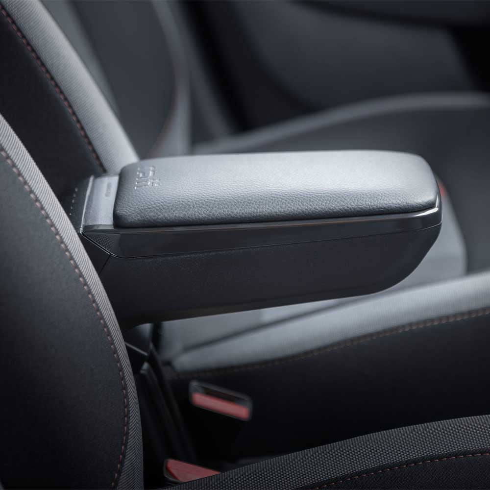 Ford Focus Armster könyöklő 2015-2017