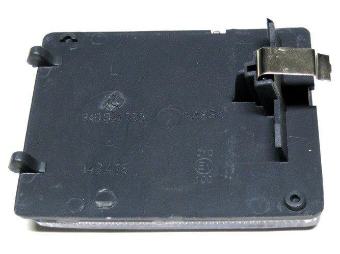 VW Passat B4 93-96 ködlámpa keret rövid verzió bal oldali