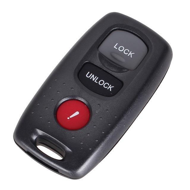 Fekete színű, 3 gombos Mazda kulcsház, kulcs.