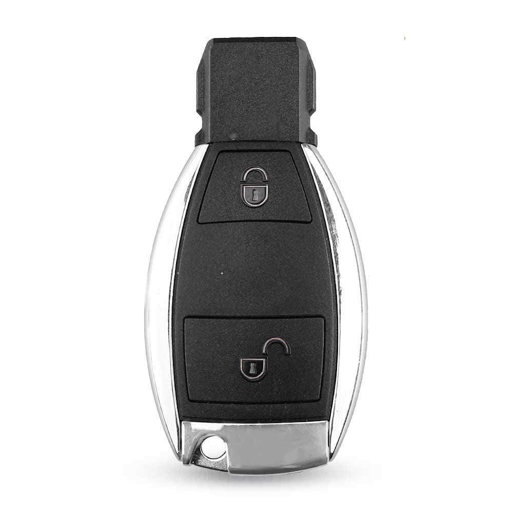 Fekete színű, krómozott 2 gombos Mercedes kulcsház.