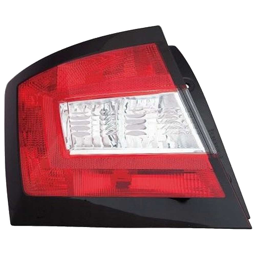 Skoda Fabia III Kombi jobb hátsó lámpa 2014-