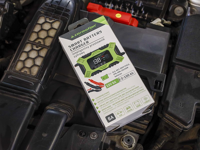 Intelligens digitális egyenirányító 12V 6A 2 100 Ah akkumulátorokhoz – kép 4