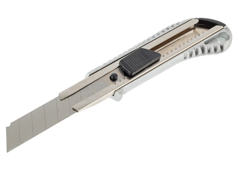 Lecsapható használati kés 18 mm es penge – kép 3