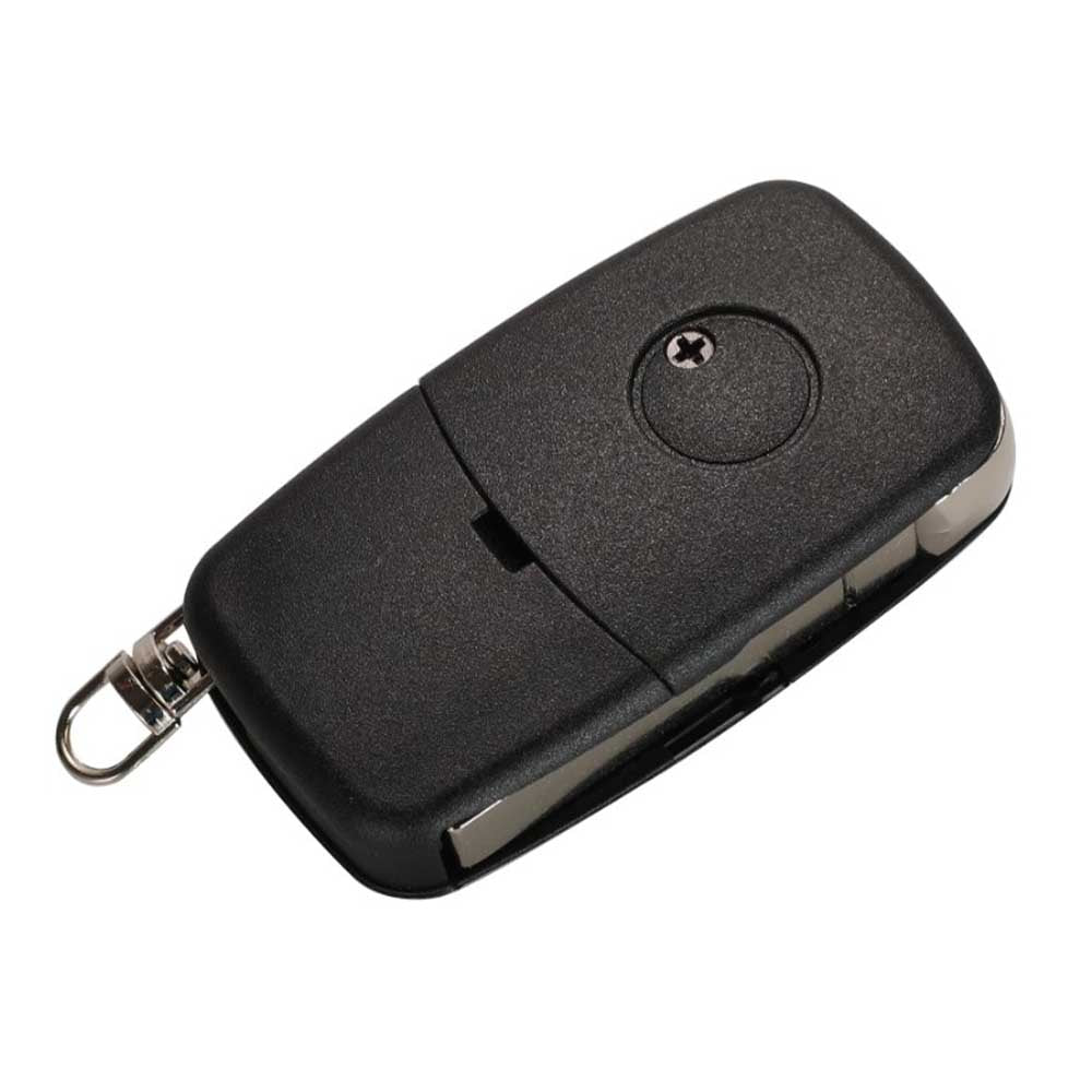 Fekete színű, 3 gombos Audi bicskakulcs, kulcsház hátulja.