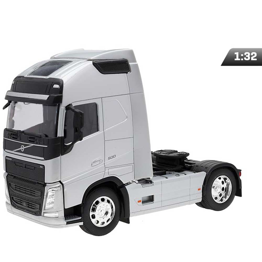 Volvo FH nyergesvontató modell 1:32 – ezüst