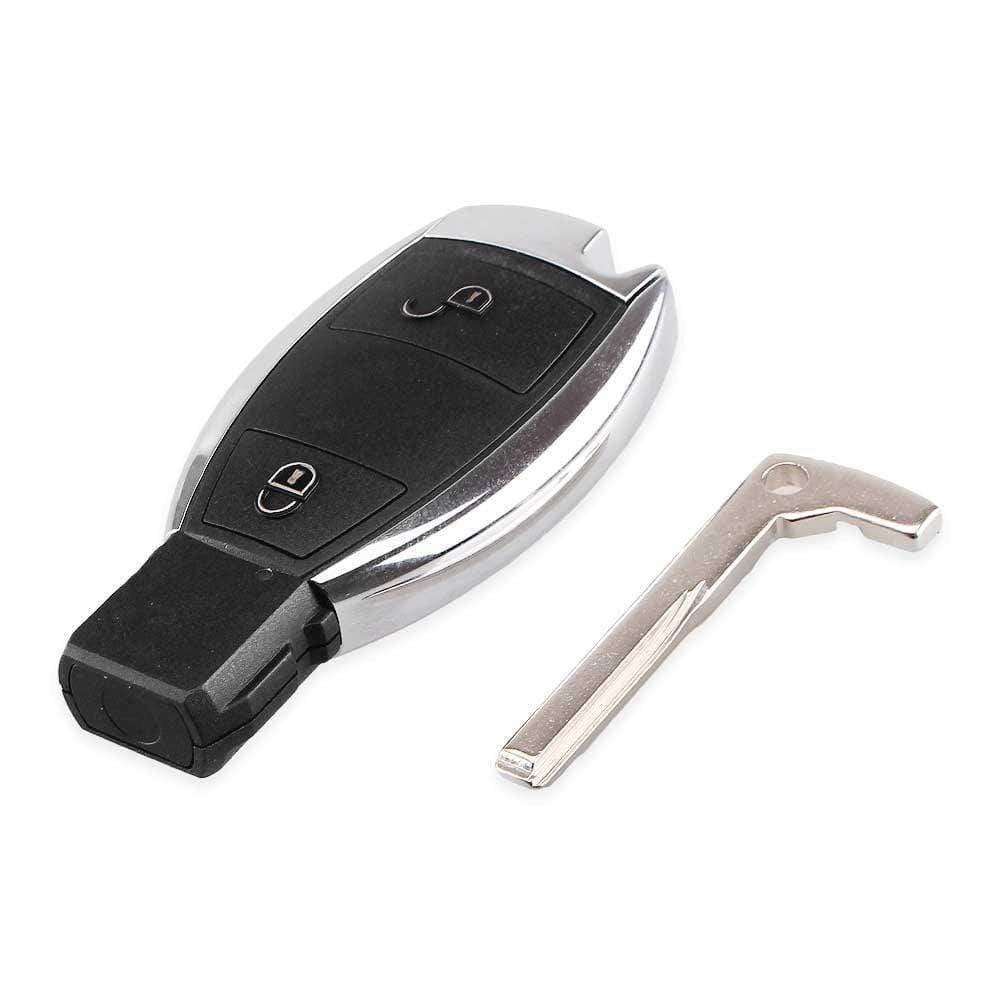 Fekete színű, krómozott 2 gombos Mercedes kulcsház és kulcsszár.
