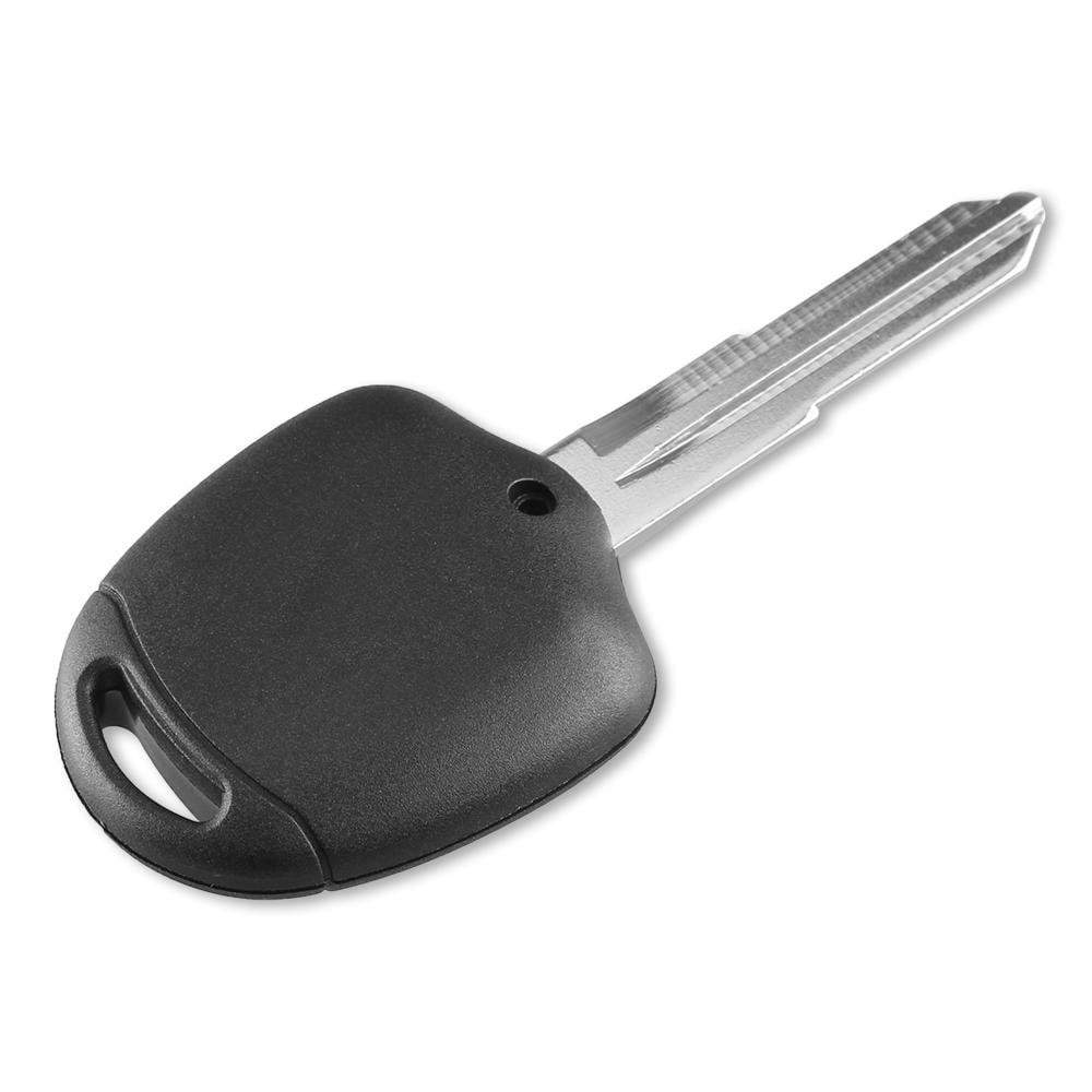 Fekete színű, 2 gombos Mitsubishi kulcs, kulcsház hátulja