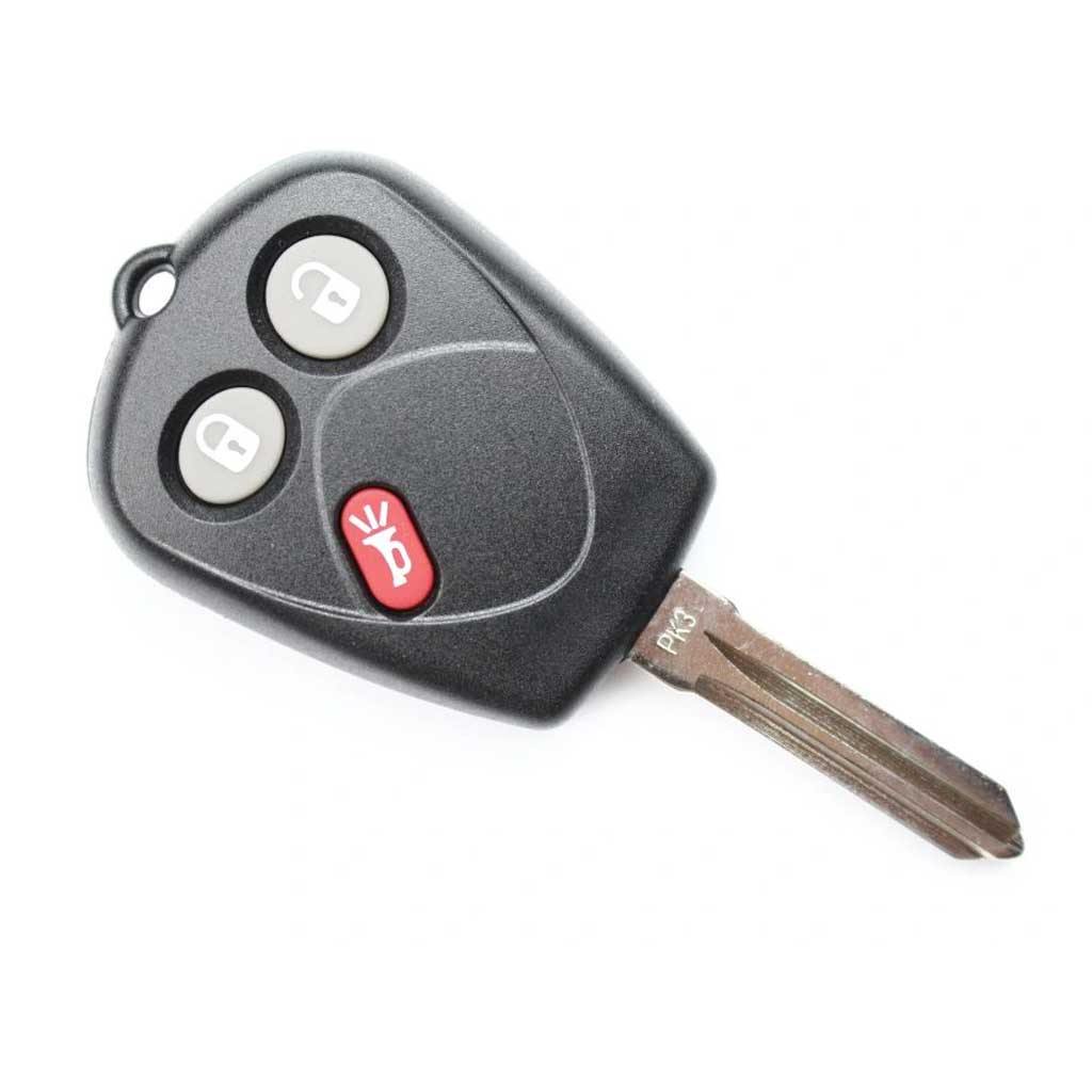 Fekete színű, 3 gombos Saab kulcs szürke és piros gombbal.