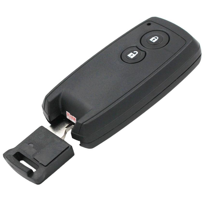 Fekete színű, 2 gombos Suzuki kulcs, kulcsház.